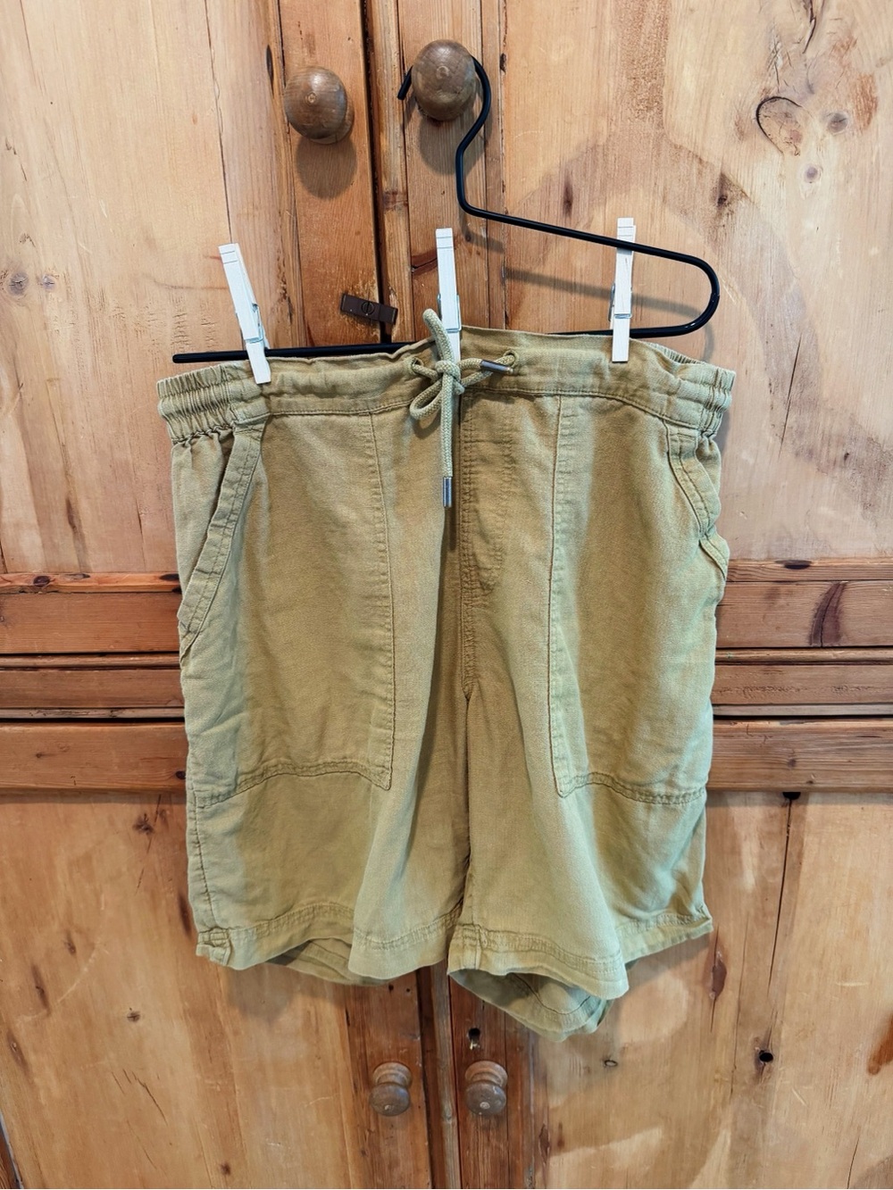 Women’s Tan Pact Shorts (L)